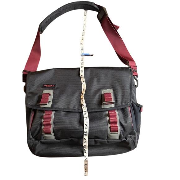 TIMBUK2 Maroon Red Black Command Messenger Laptop Bag Pockets Shoulder Strap - Picture 8 of 9